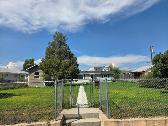 1947 S Arizona, Butte, MT 59701