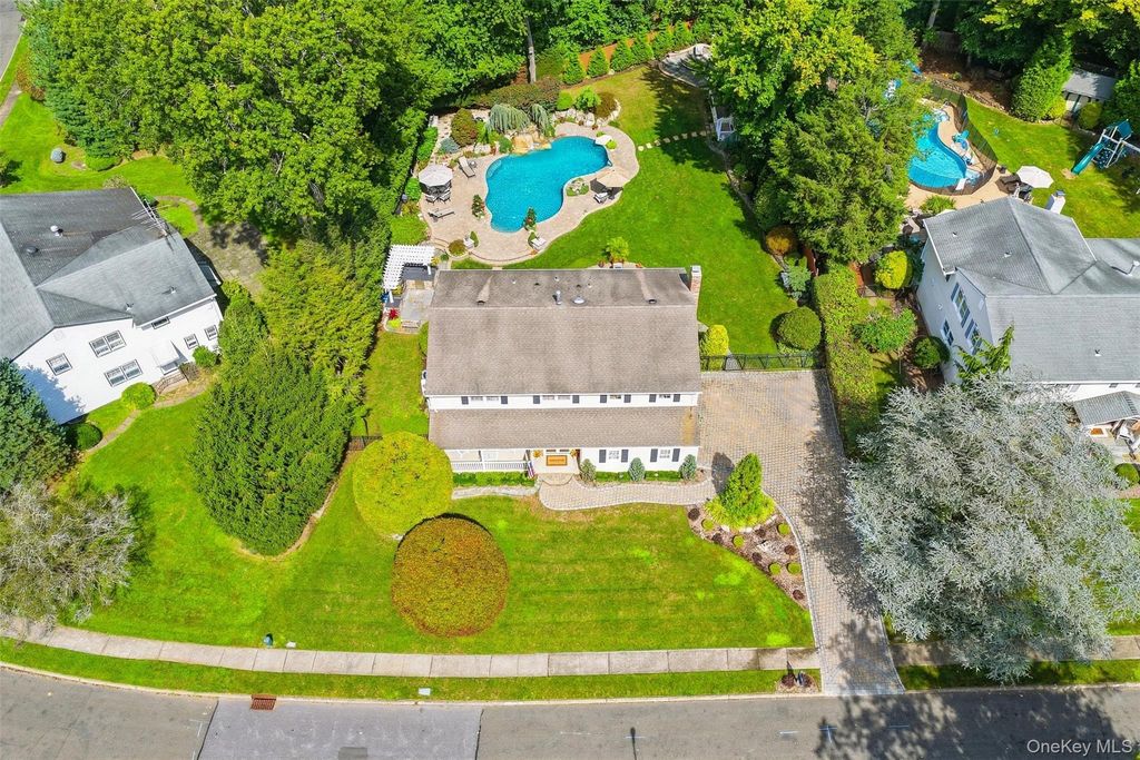 159 Cowpens Drive, Orangeburg, NY 10962 — exterior