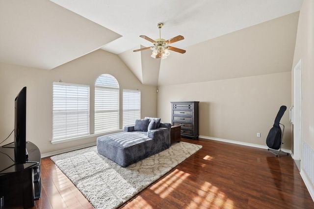 405 Pintail Lane, Orange, TX 77630