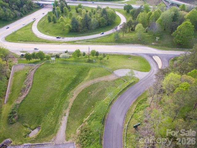 303 Gashes Creek Road, Asheville, NC 28803