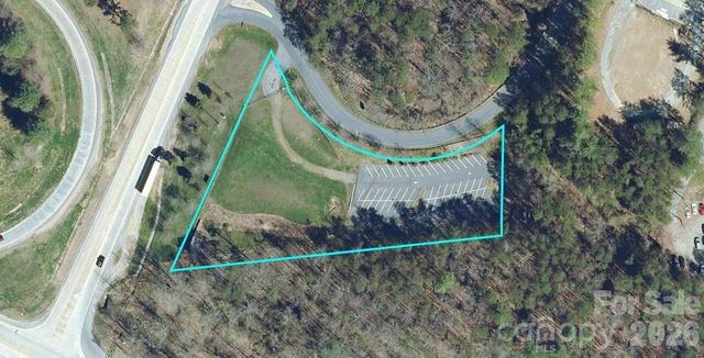 303 Gashes Creek Road, Asheville, NC 28803