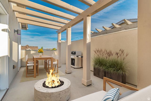4969 W DAYBREAK PKWY, South Jordan, UT 84009