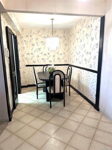 2265 Gerritsen Avenue 3S, Brooklyn, NY 11229