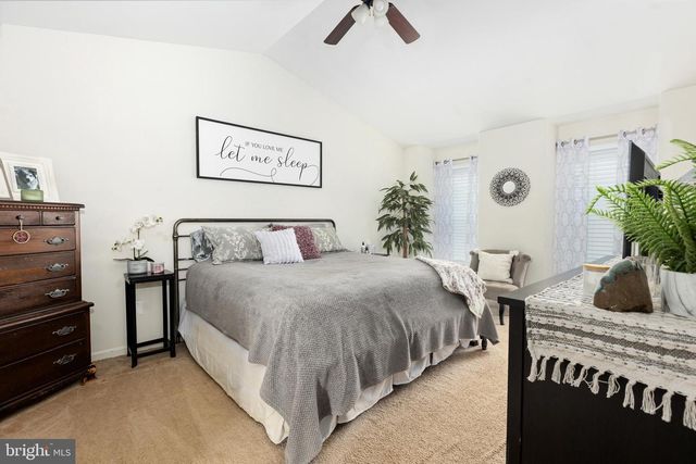 11602 BEND BOW DR, Fredericksburg, VA 22407