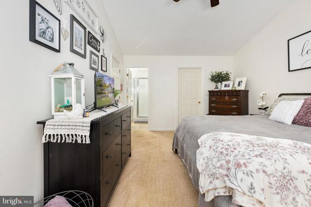 11602 BEND BOW DR, Fredericksburg, VA 22407