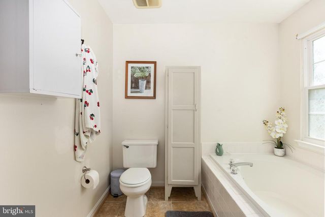 11602 BEND BOW DR, Fredericksburg, VA 22407