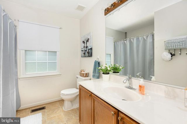 11602 BEND BOW DR, Fredericksburg, VA 22407