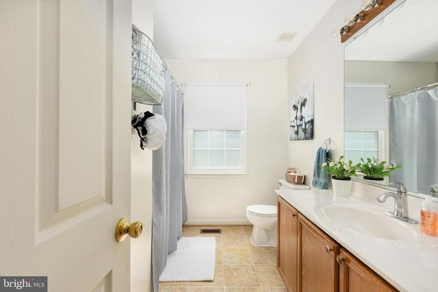 11602 BEND BOW DR, Fredericksburg, VA 22407