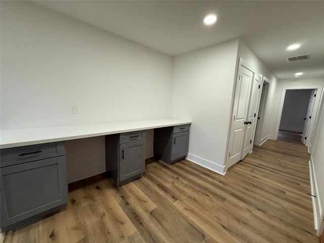 611 N Eastwood Street, Houston, TX 77011