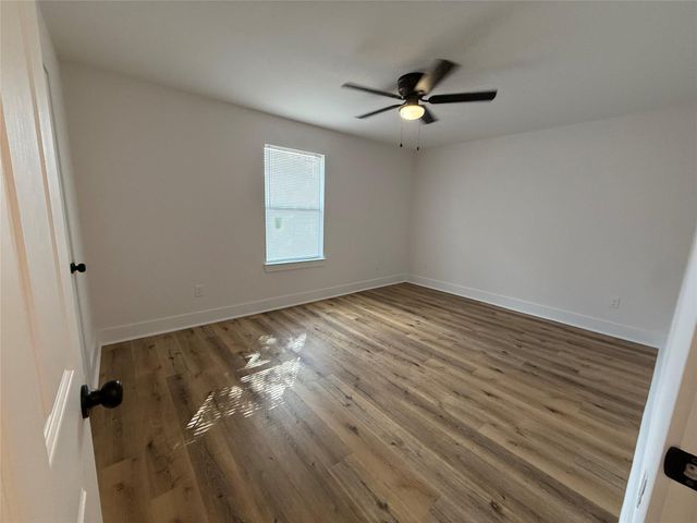 611 N Eastwood Street, Houston, TX 77011