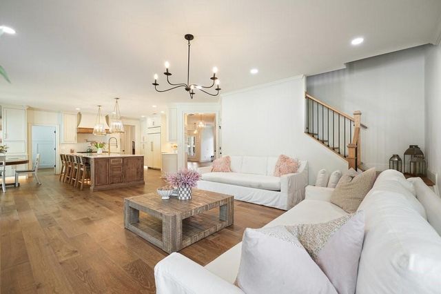 103 American Pharoah Way, Canton, GA 30115