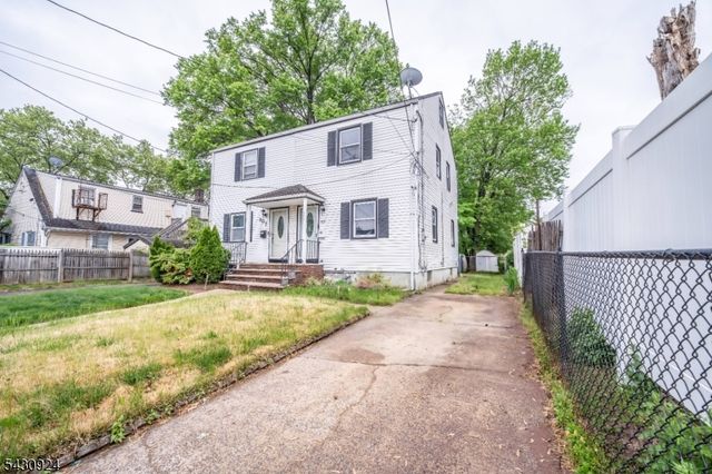 909 Lincoln St, Linden City, NJ 07036