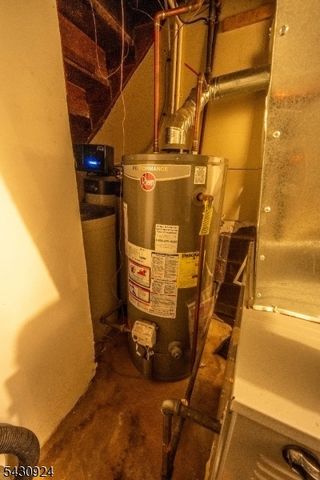 909 Lincoln St, Linden City, NJ 07036