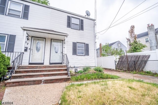 909 Lincoln St, Linden City, NJ 07036