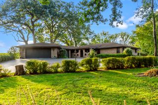 35 REIDWOOD Lane, Caledonia, IL 61011