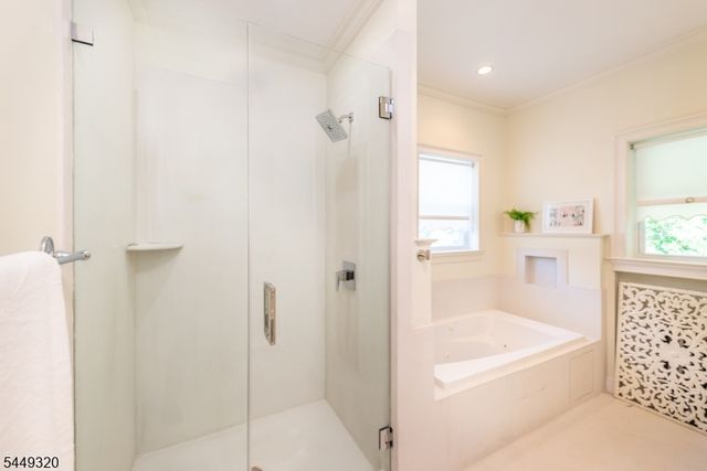 85 Evergreen Ave, Bloomfield Twp., NJ 07003