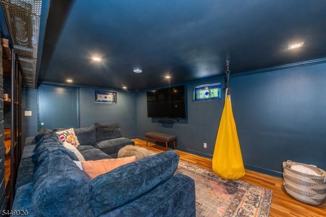 85 Evergreen Ave, Bloomfield Twp., NJ 07003