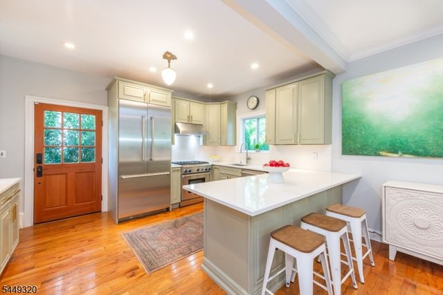 85 Evergreen Ave, Bloomfield Twp., NJ 07003
