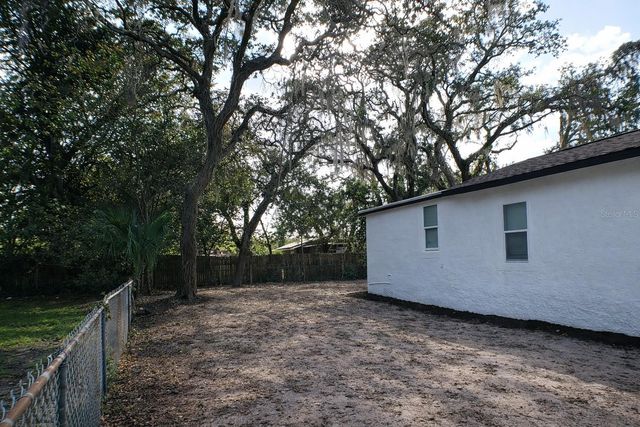 3613 DELEUIL AVENUE, Tampa, FL 33610