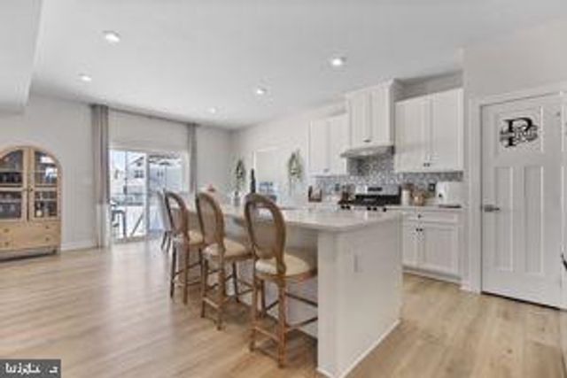 175 MERSEYSIDE DR, Swedesboro, NJ 08085