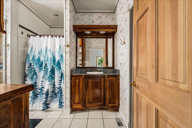 20429 Scotts Flat Rd, Nevada City, CA 95959