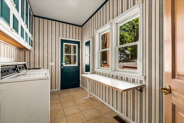 20429 Scotts Flat Rd, Nevada City, CA 95959