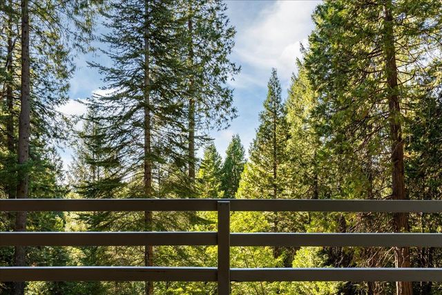 20429 Scotts Flat Rd, Nevada City, CA 95959