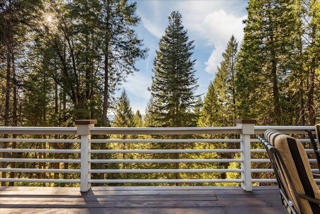 20429 Scotts Flat Rd, Nevada City, CA 95959