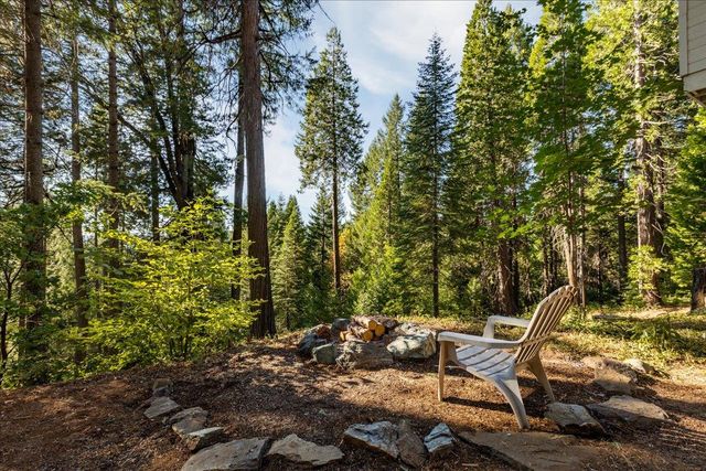 20429 Scotts Flat Rd, Nevada City, CA 95959