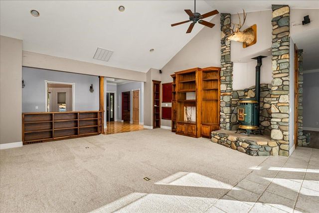20429 Scotts Flat Rd, Nevada City, CA 95959
