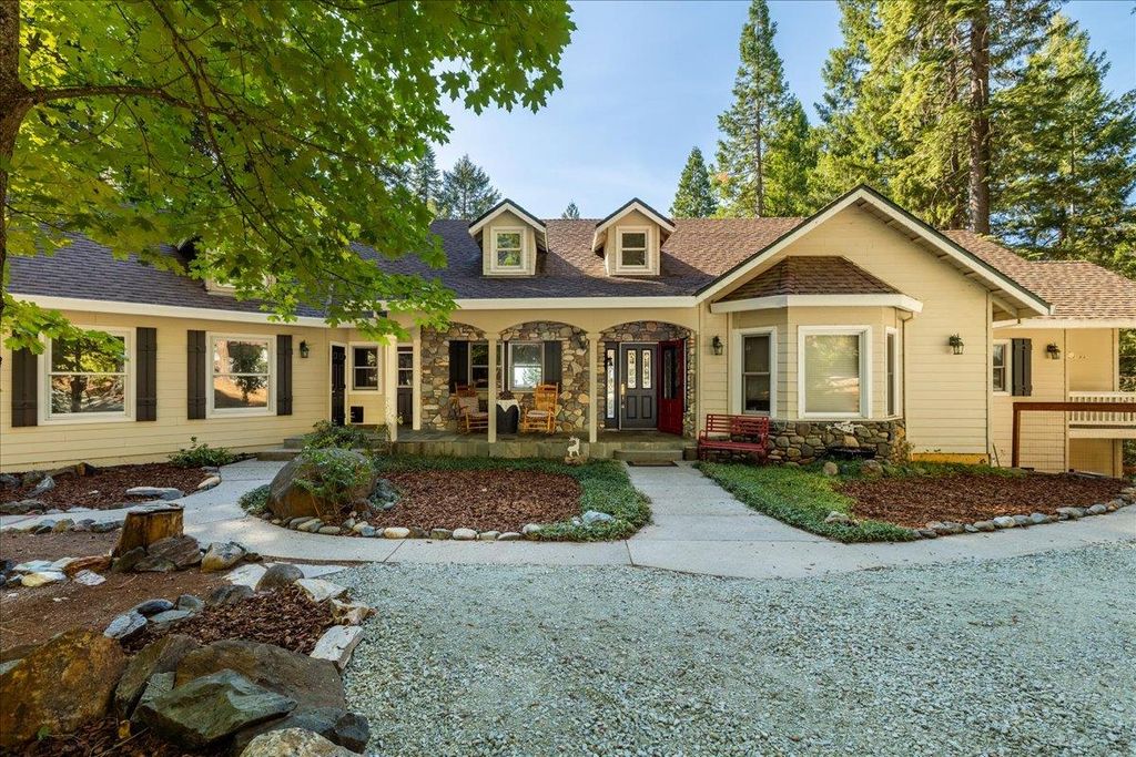 20429 Scotts Flat Rd, Nevada City, CA 95959