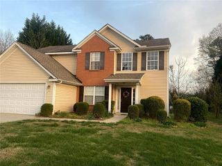 1358 Cascade View Drive, Grayson, GA 30017