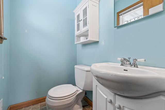 9701 Oakland Avenue, Bloomington, MN 55420