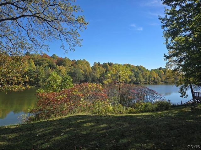 187 Millard Bassett Road, Granby, NY 13069