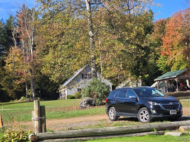 187 Millard Bassett Road, Granby, NY 13069