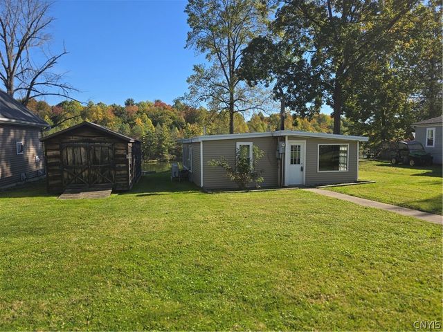 187 Millard Bassett Road, Granby, NY 13069