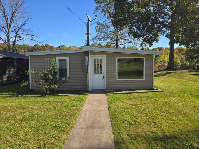187 Millard Bassett Road, Granby, NY 13069