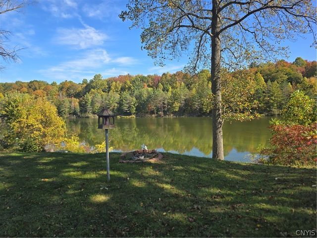 187 Millard Bassett Road, Granby, NY 13069