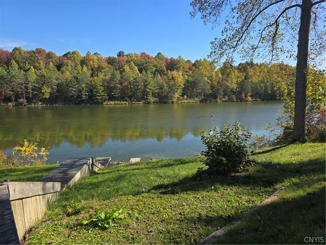 187 Millard Bassett Road, Granby, NY 13069
