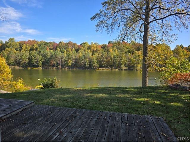 187 Millard Bassett Road, Granby, NY 13069
