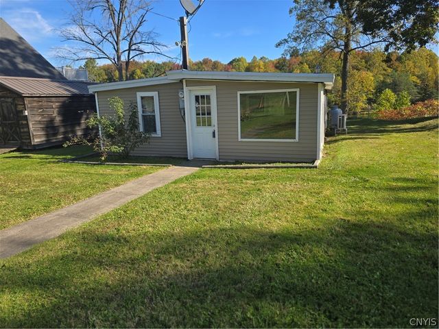 187 Millard Bassett Road, Granby, NY 13069