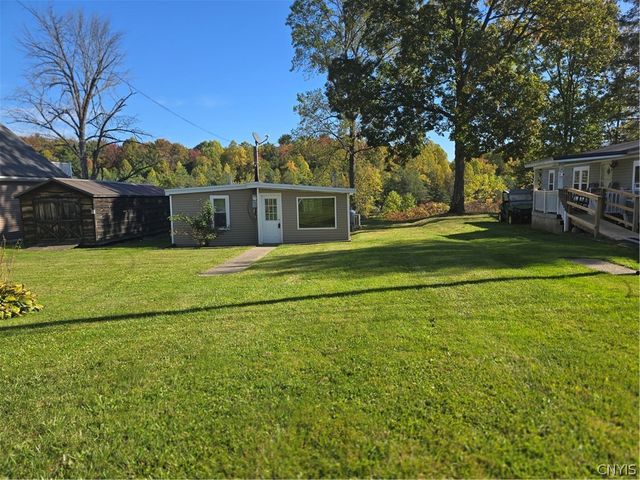 187 Millard Bassett Road, Granby, NY 13069