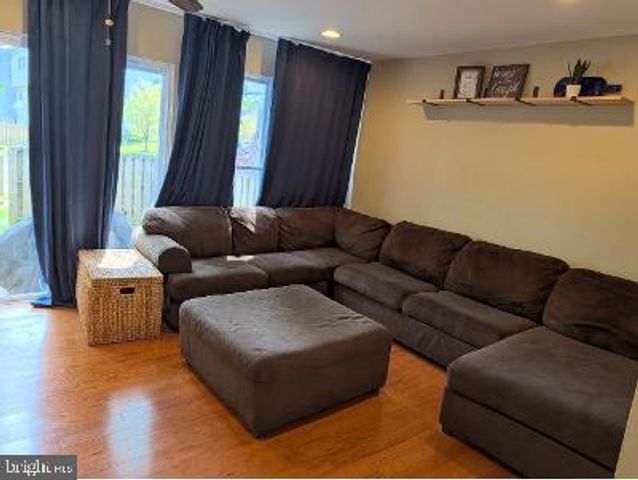 21 OJIBWAY RD, Randallstown, MD 21133