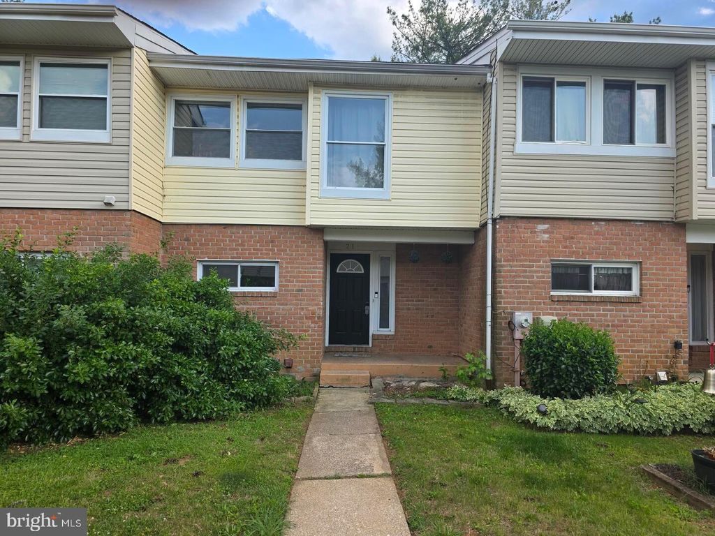 21 OJIBWAY RD, Randallstown, MD 21133