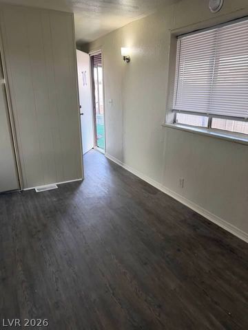 1121 Pawnee Lane, Henderson, NV 89015