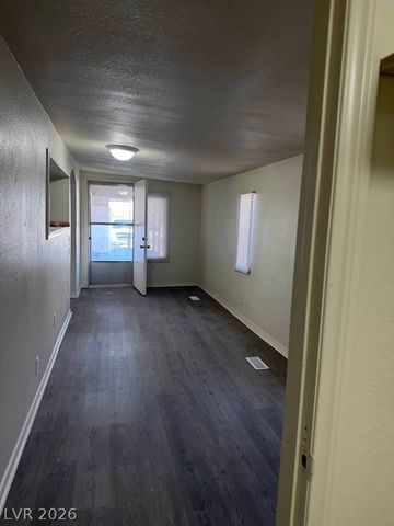 1121 Pawnee Lane, Henderson, NV 89015