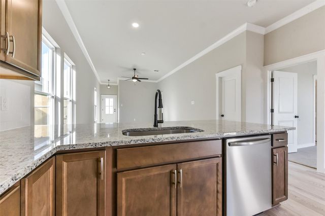 822 Countryside Glade Lane, Bonney, TX 77583