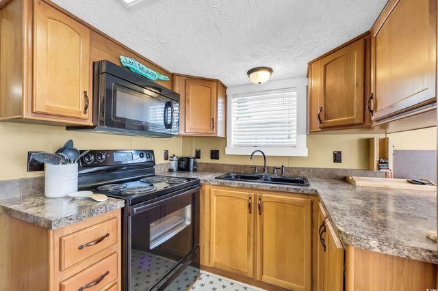 137 Riptide Circle, North Myrtle Beach, SC 29582