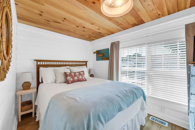 137 Riptide Circle, North Myrtle Beach, SC 29582