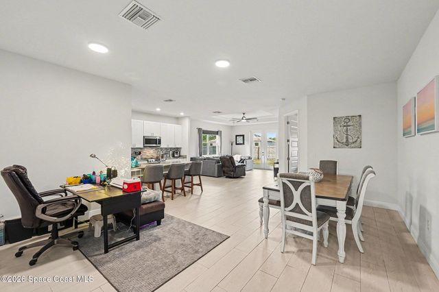 831 Beach Street SW, Palm Bay, FL 32908